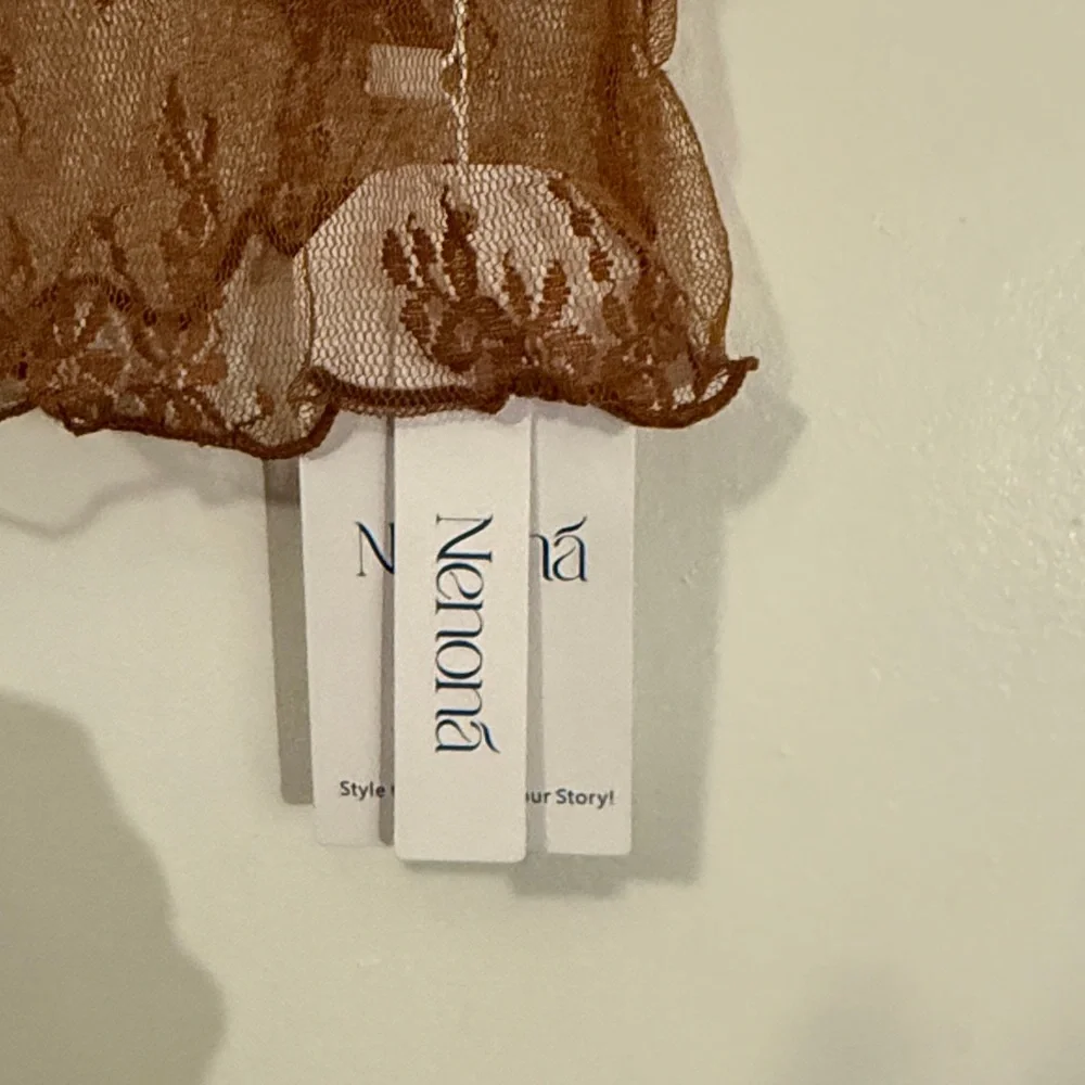 Sheer Brown Lace Sleeveless Top - Picture 2 of 4